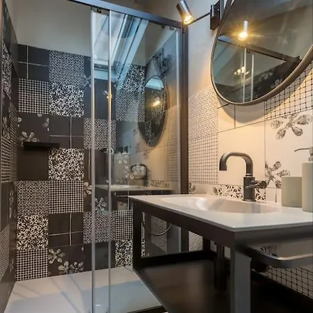 Loft De24 By Irundo רוביני